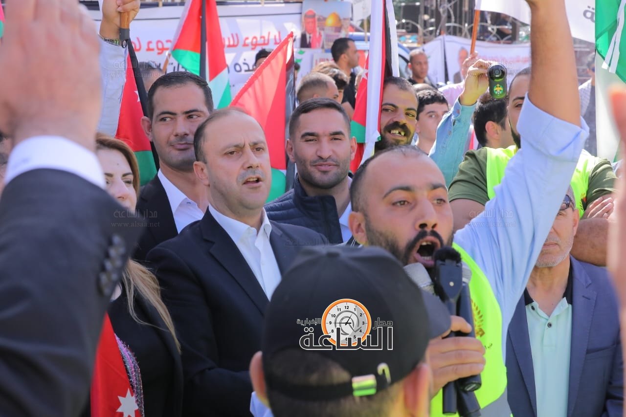 Madar Al-Saa Images 0.24421122316724464