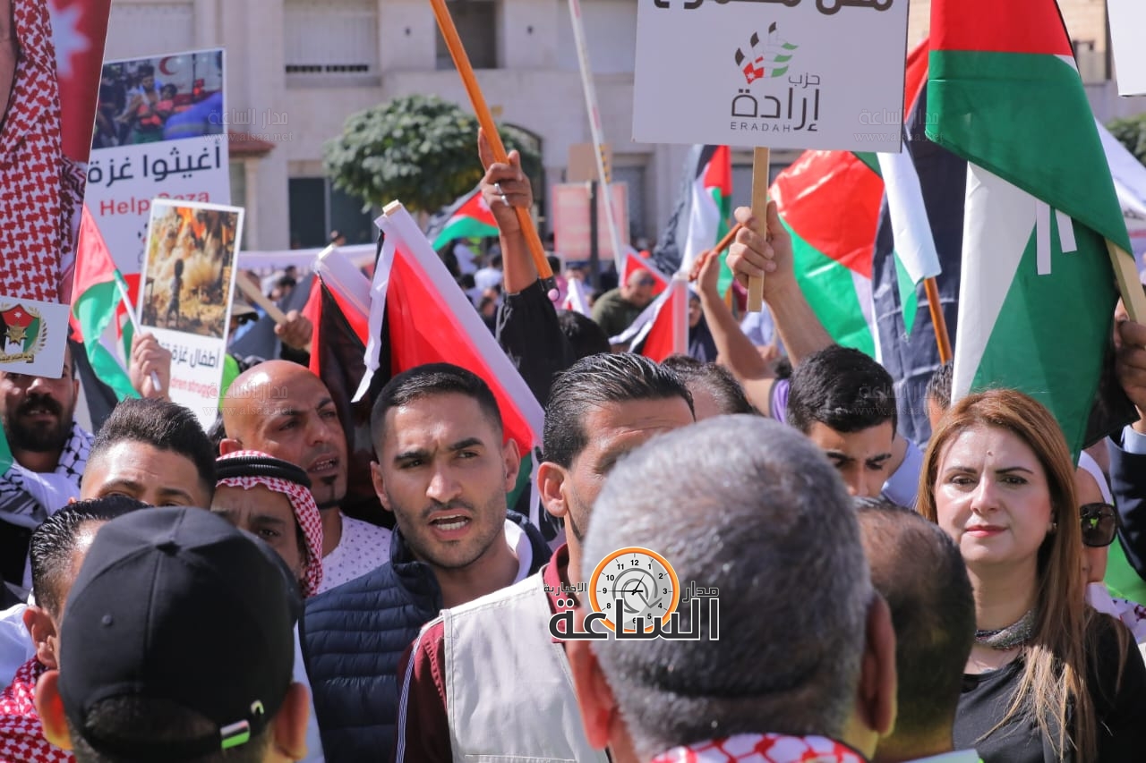 Madar Al-Saa Images 0.2993764727487196