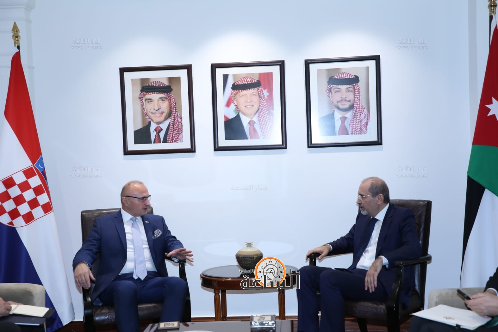 Madar Al-Saa Images 0.3056612267180656