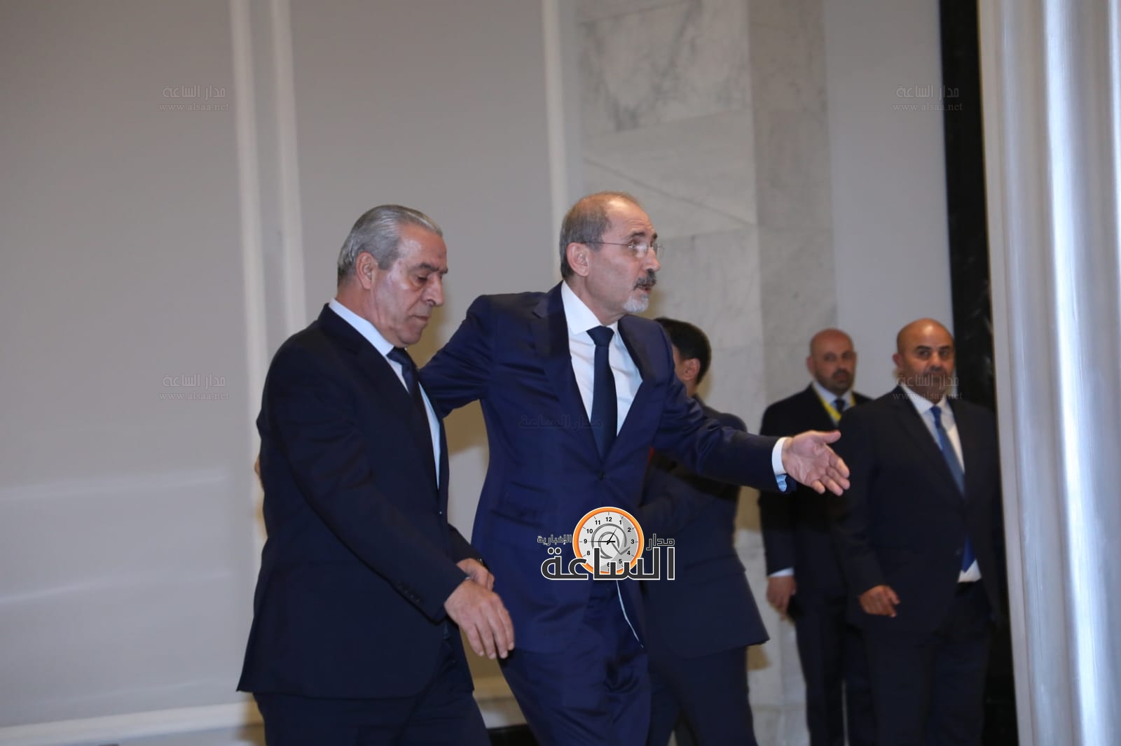 Madar Al-Saa Images 0.48304087014260855