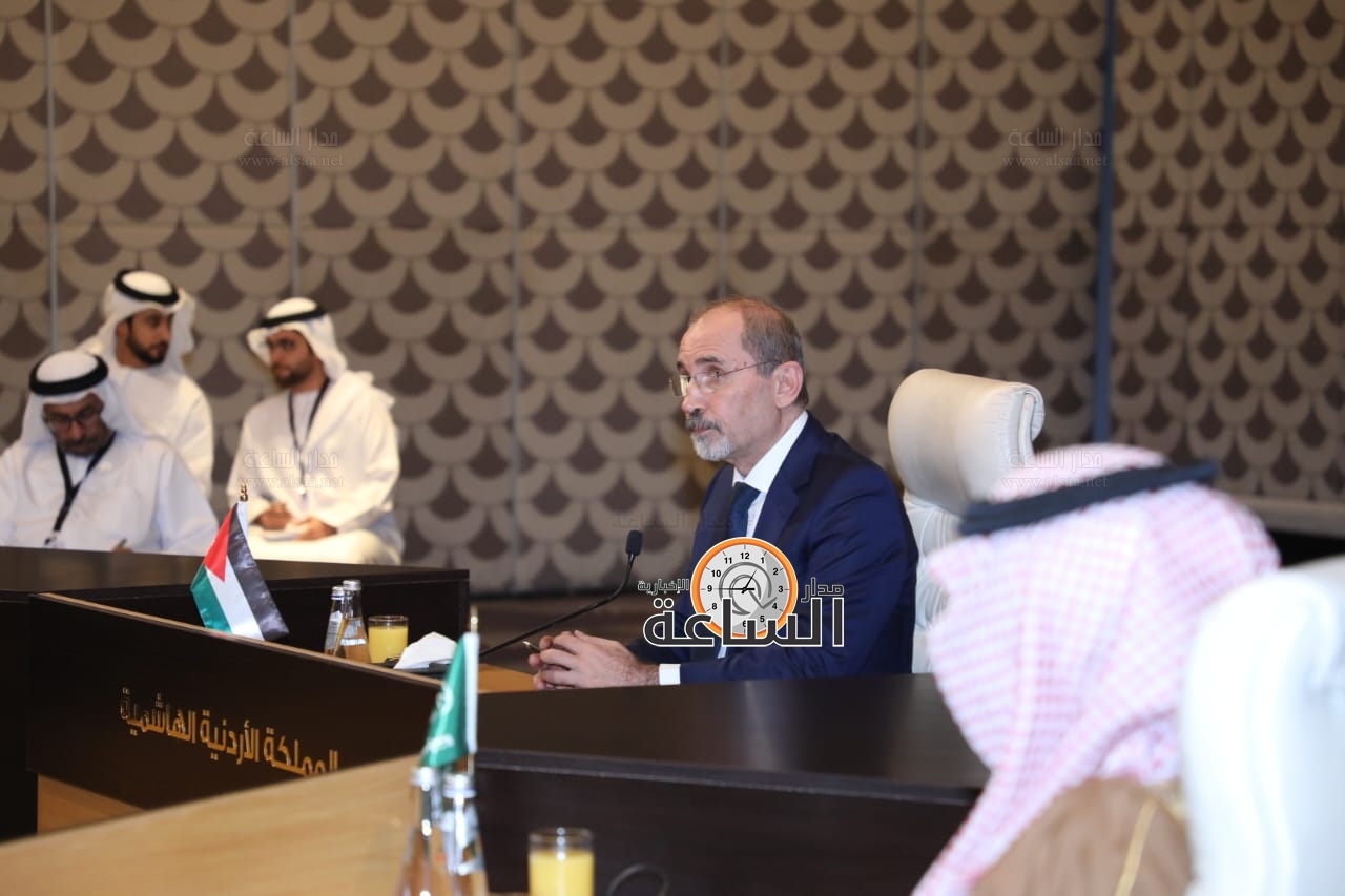 Madar Al-Saa Images 0.3874563405853182