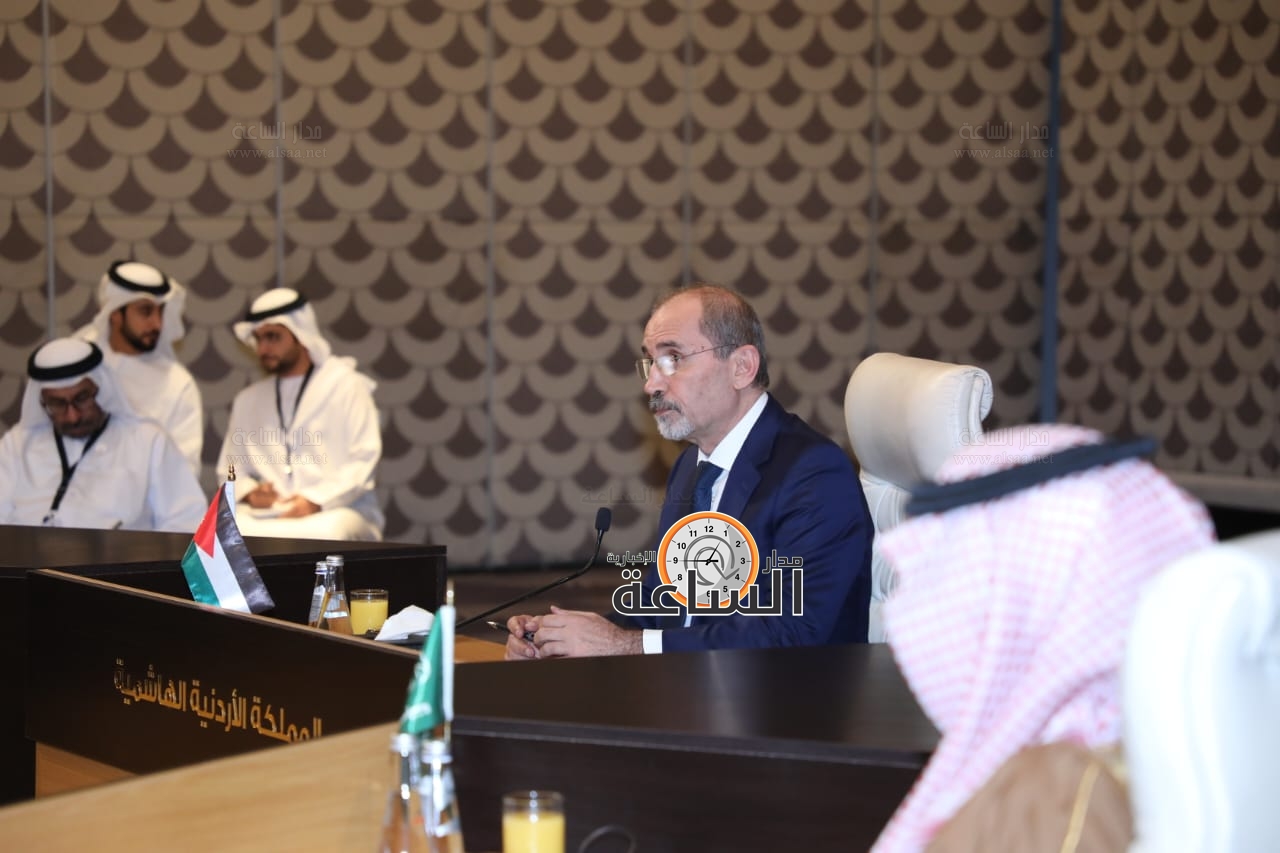 Madar Al-Saa Images 0.8125635831698843