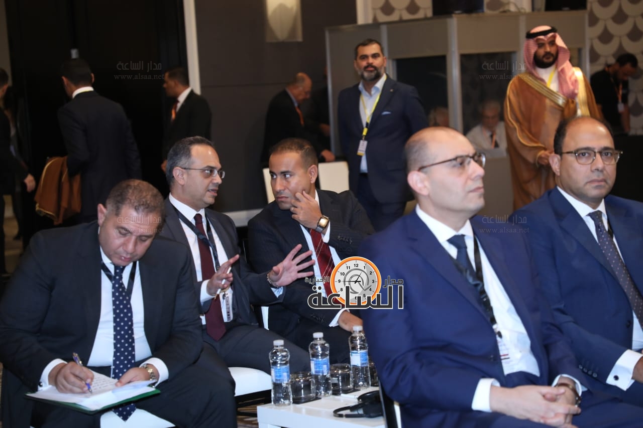 Madar Al-Saa Images 0.031047853771664746