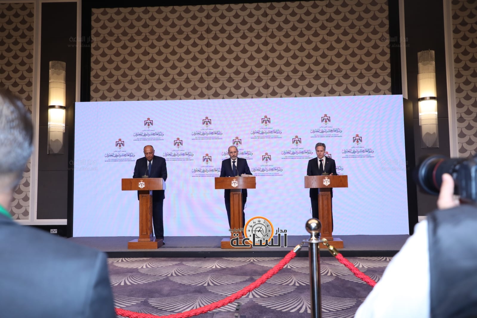 Madar Al-Saa Images 0.5603106893291008