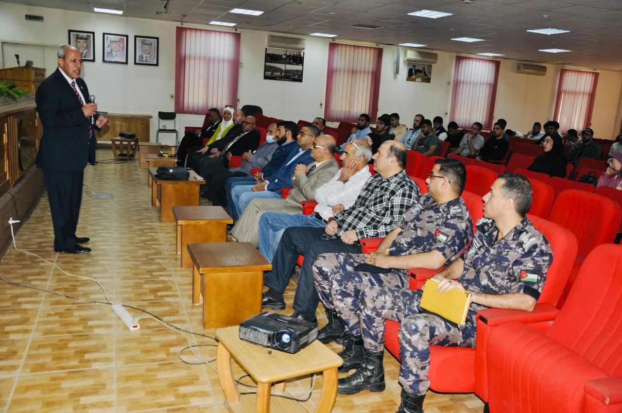 Madar Al-Saa Images 0.8987416021140036