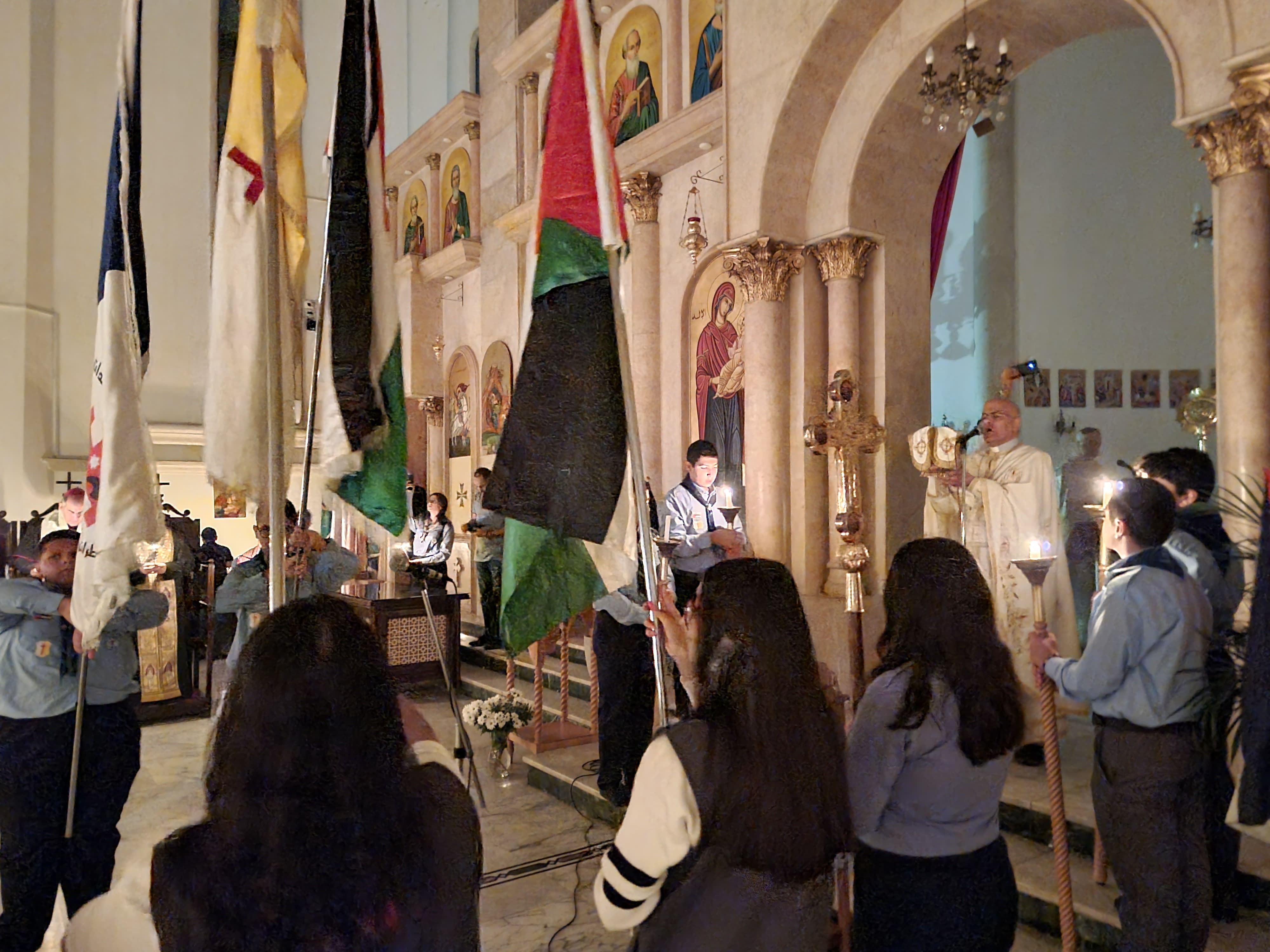 Madar Al-Saa Images 0.8699054004895521