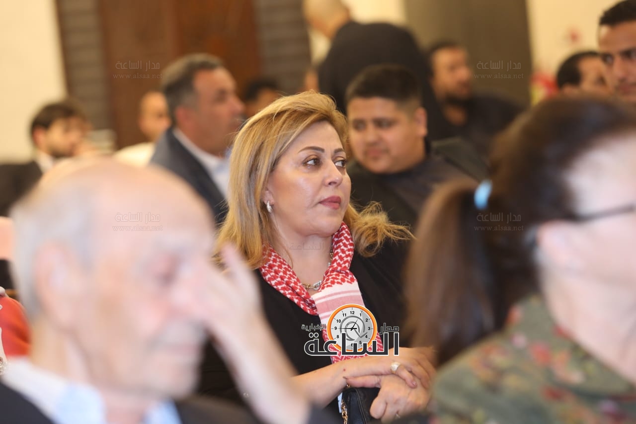 Madar Al-Saa Images 0.952761745537301