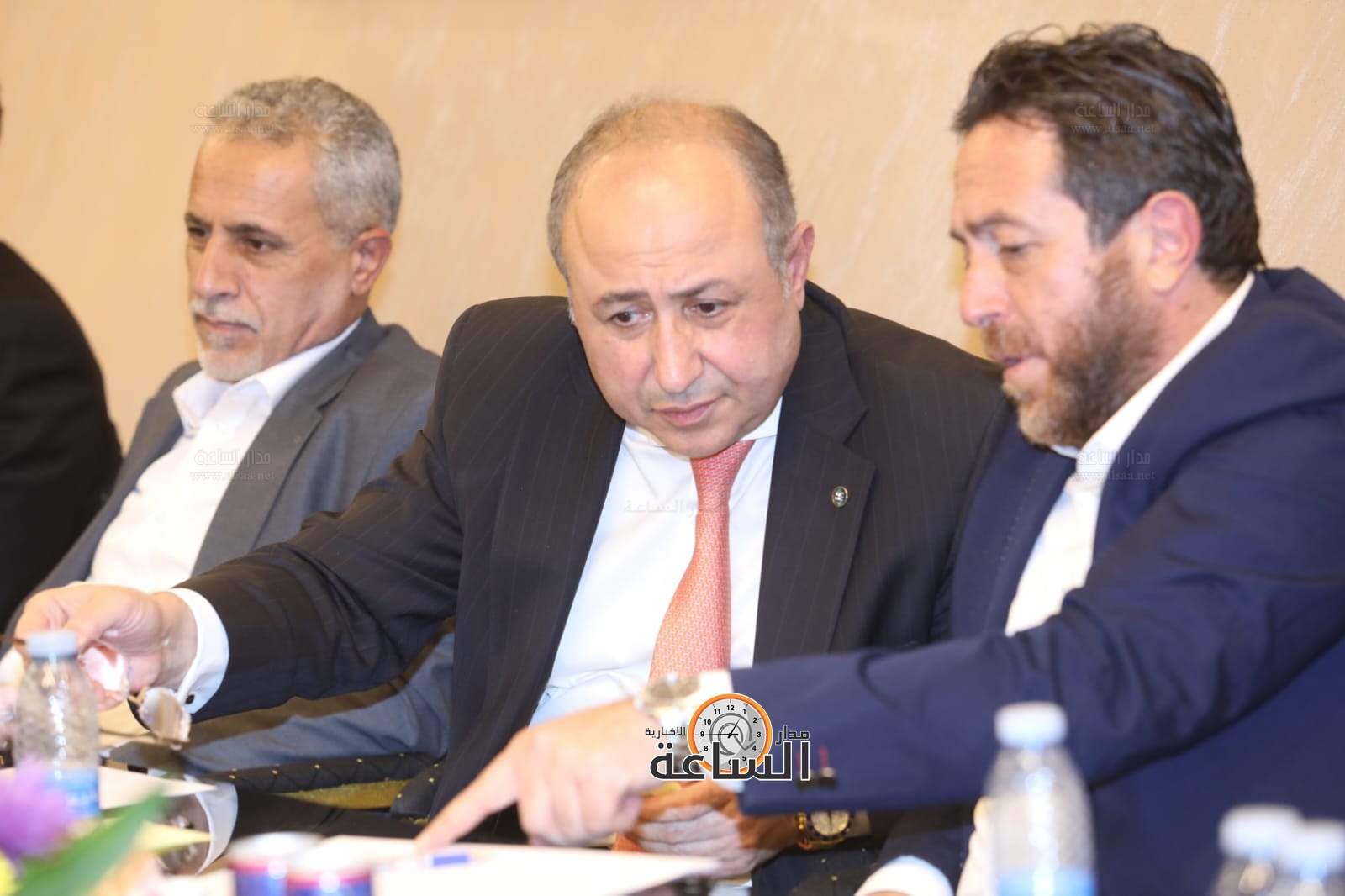 Madar Al-Saa Images 0.4564216871920179