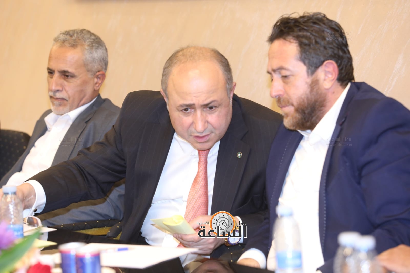 Madar Al-Saa Images 0.9209010481509297