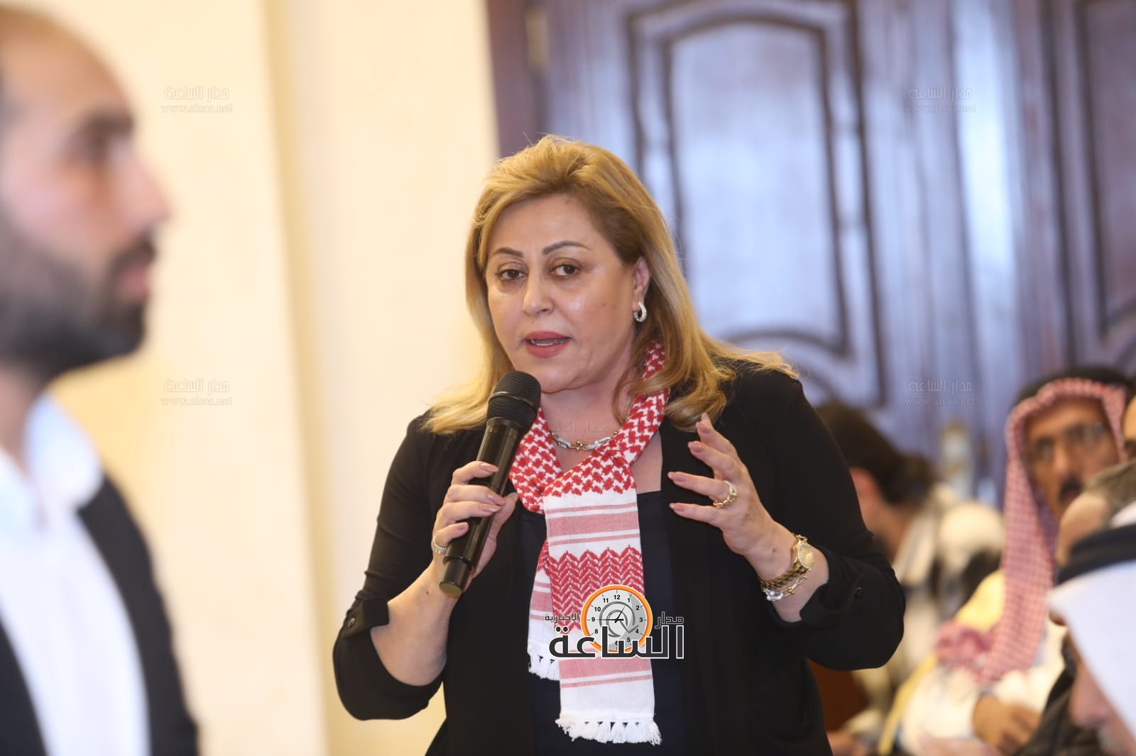 Madar Al-Saa Images 0.03337518597568412