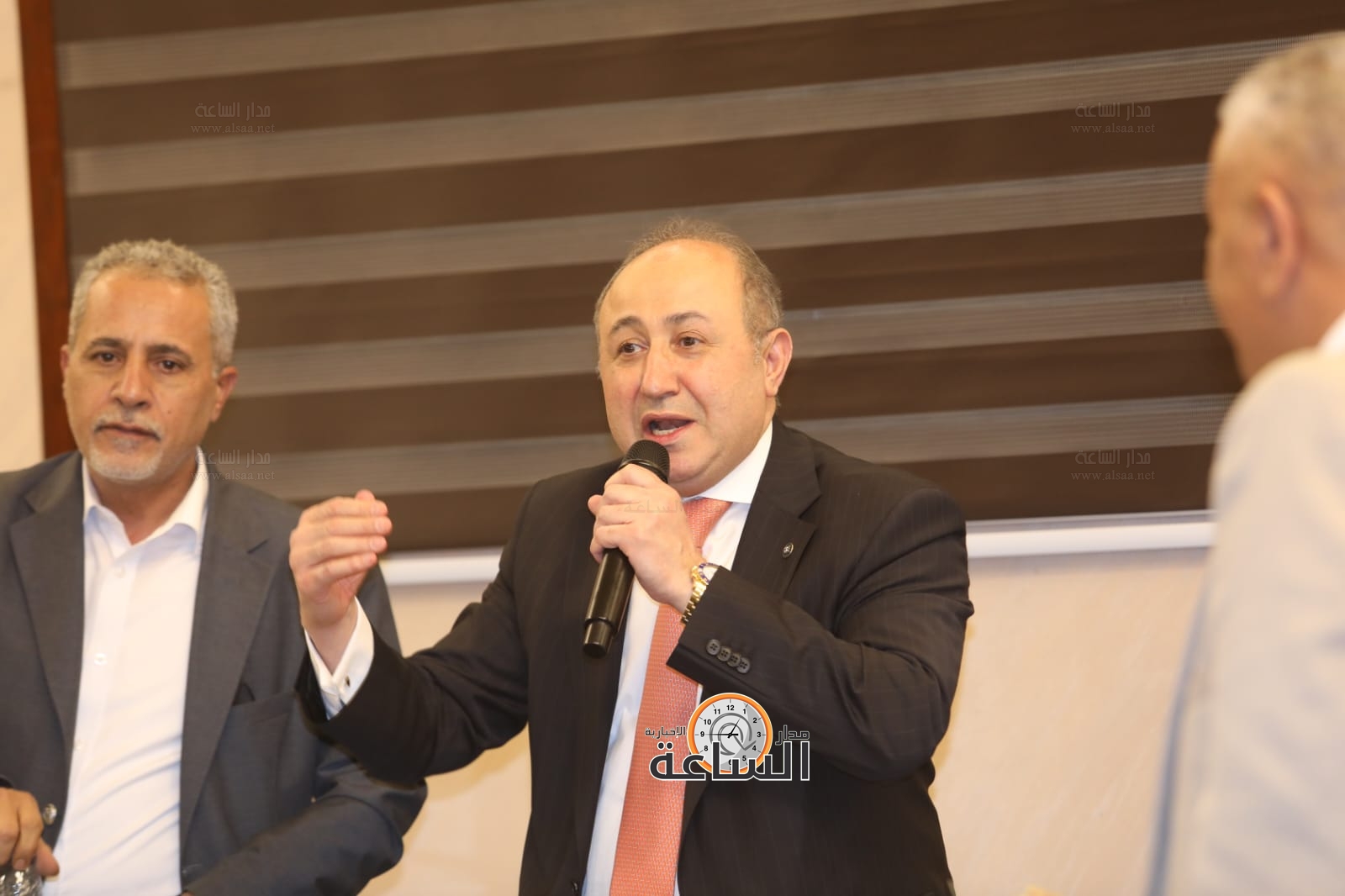 Madar Al-Saa Images 0.7932590182053489