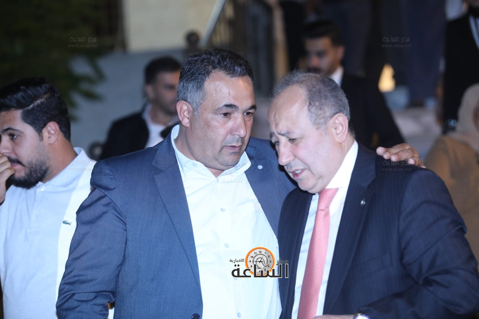 Madar Al-Saa Images 0.22042993048916215