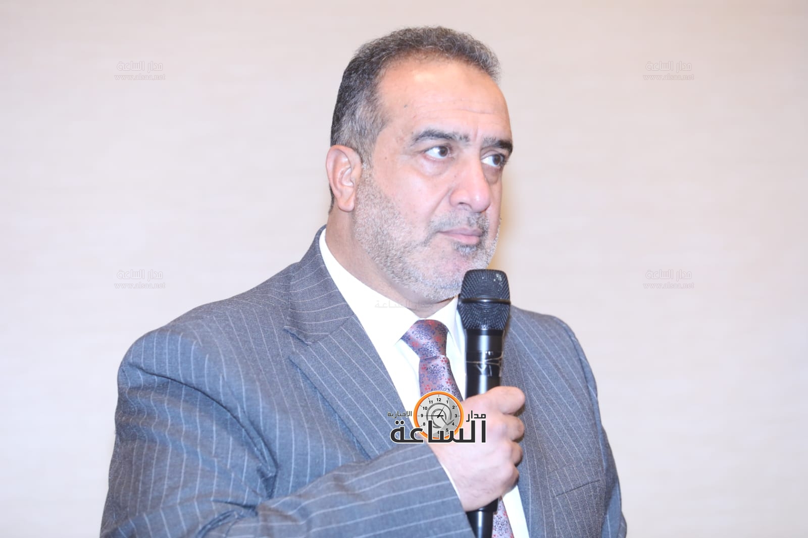 Madar Al-Saa Images 0.11215362149326125