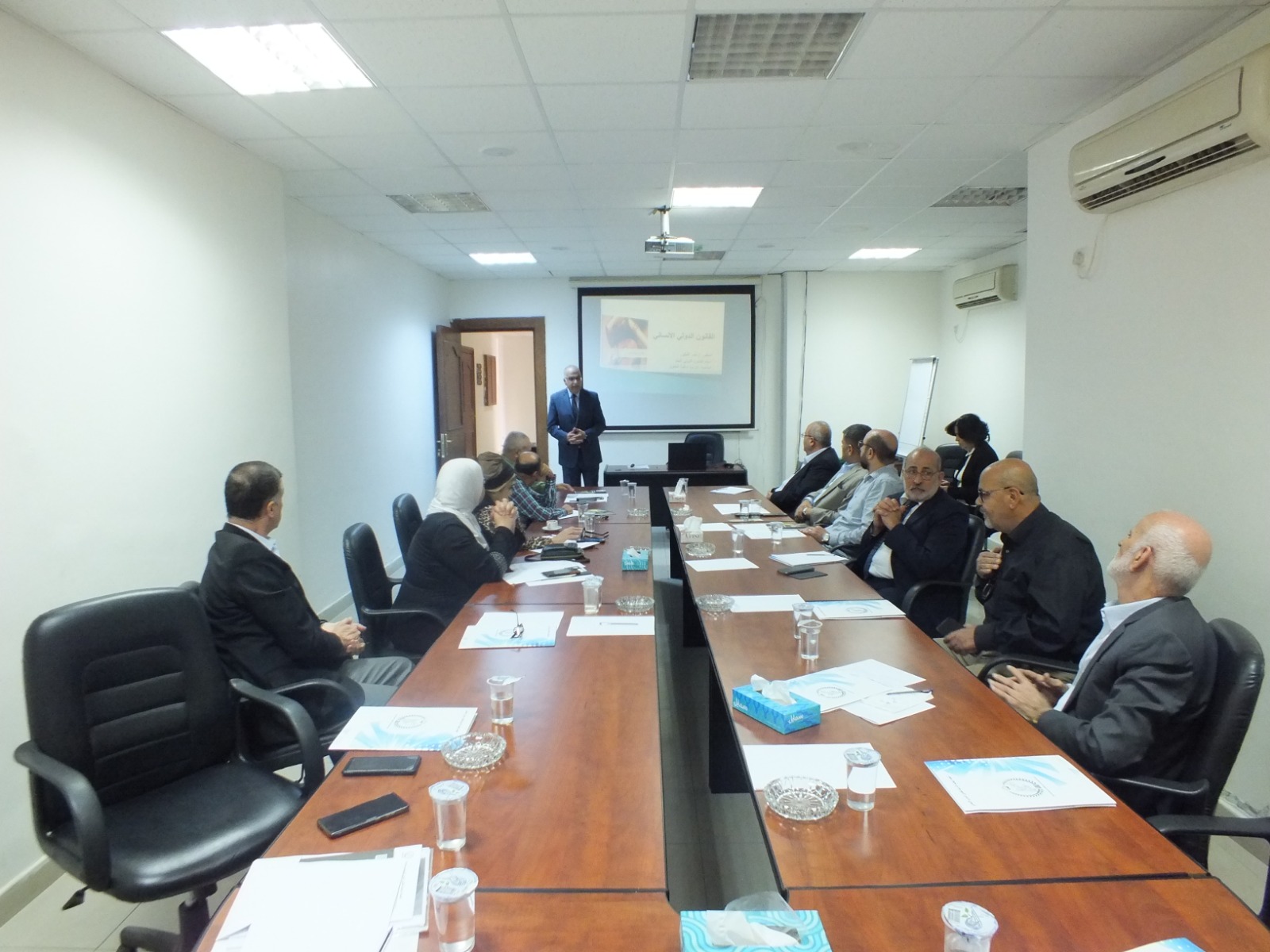 Madar Al-Saa Images 0.24483640834260312