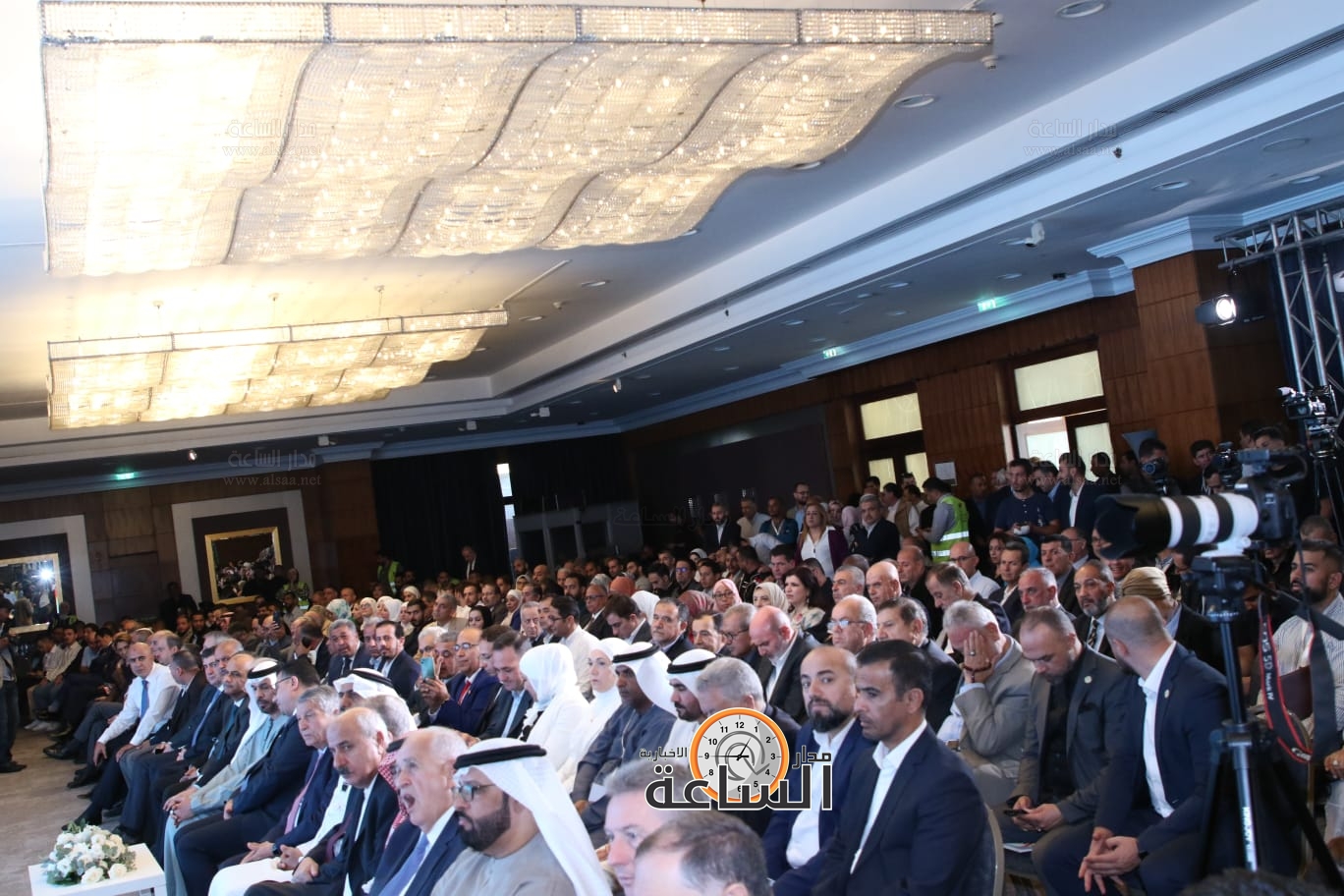 Madar Al-Saa Images 0.6452643419680759