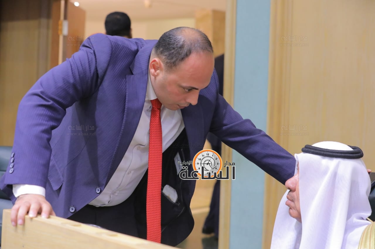 Madar Al-Saa Images 0.8266788195762225