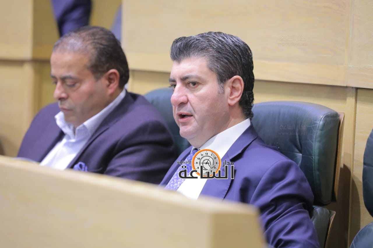 Madar Al-Saa Images 0.7813733302615455