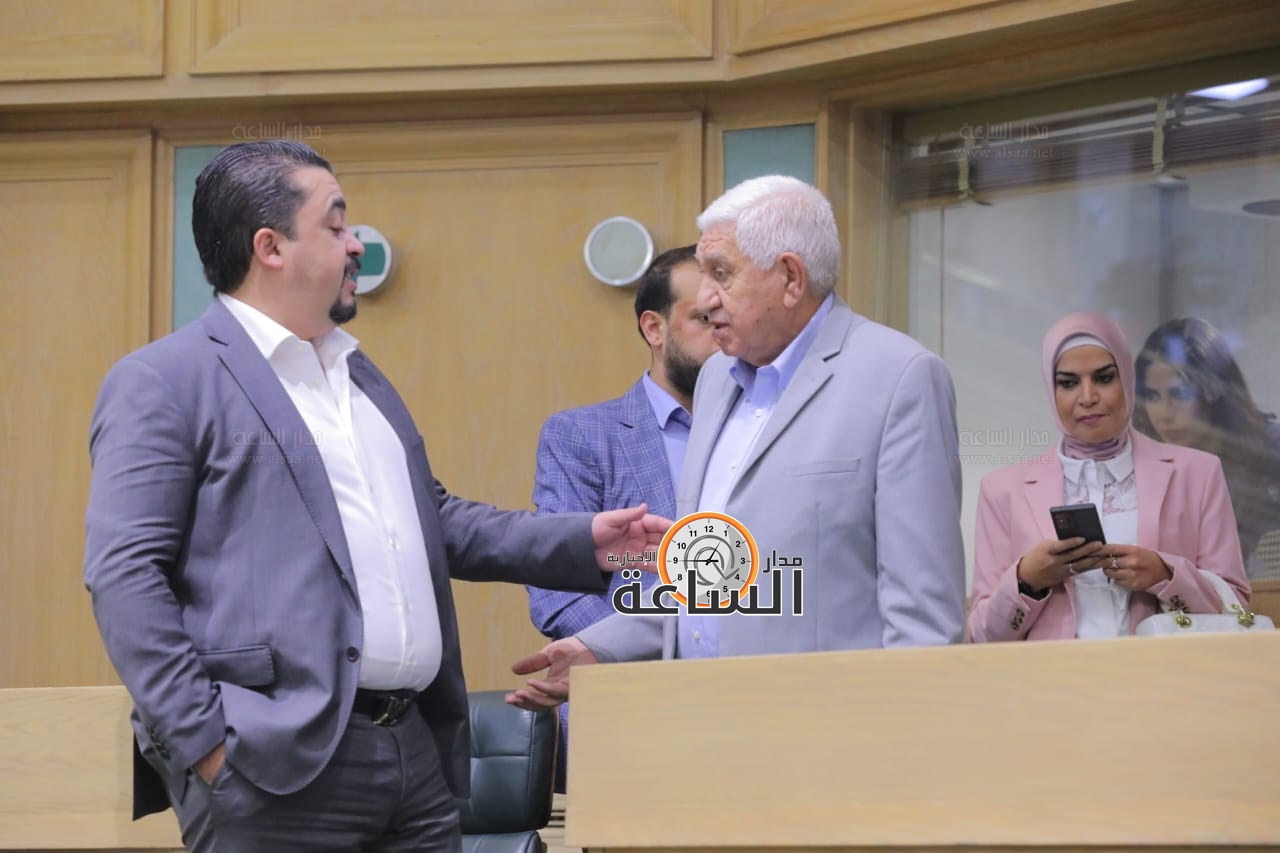 Madar Al-Saa Images 0.419445258529916