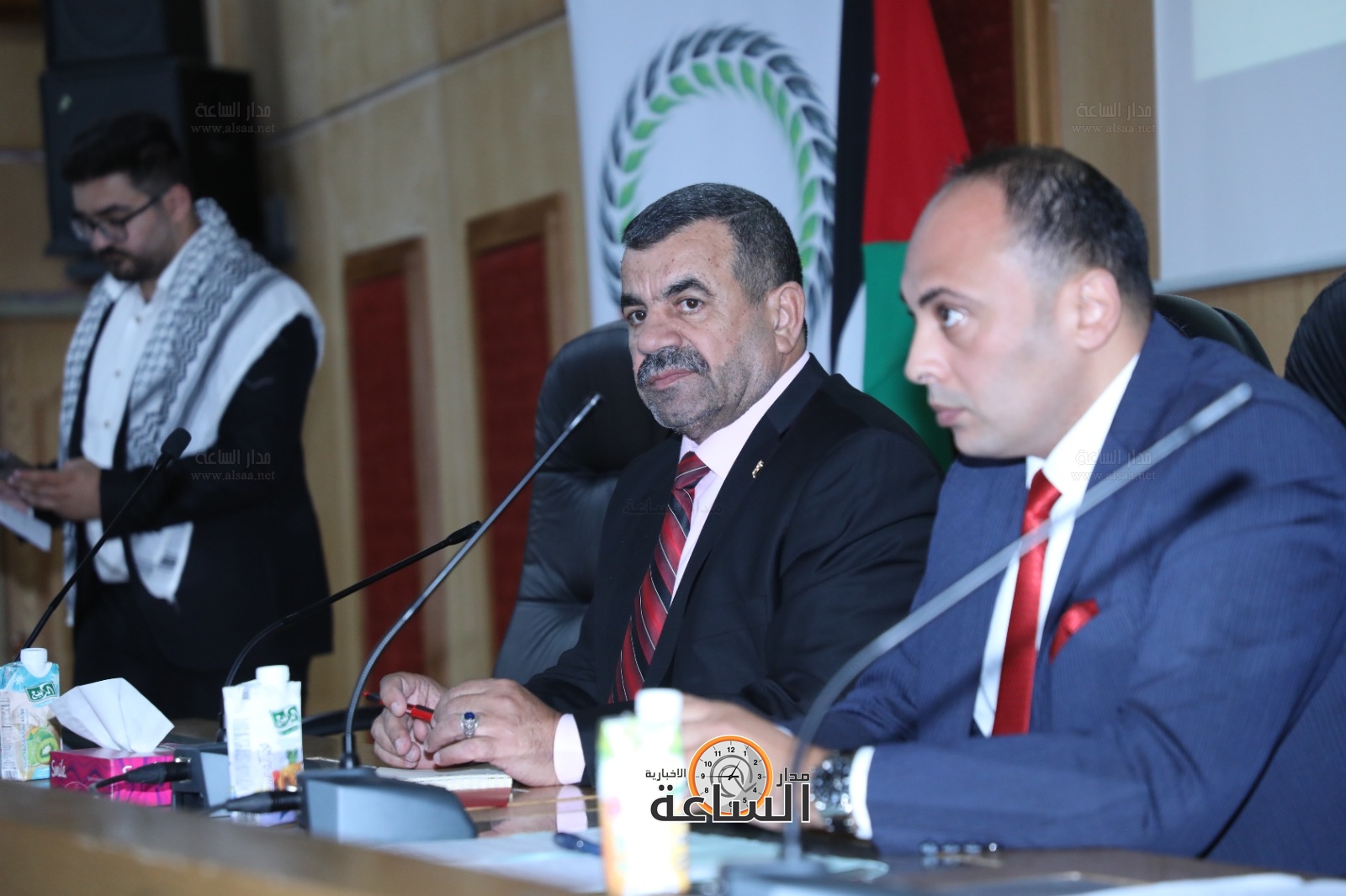 Madar Al-Saa Images 0.4869784864134772