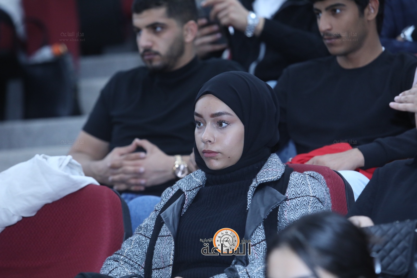 Madar Al-Saa Images 0.1636795162555873