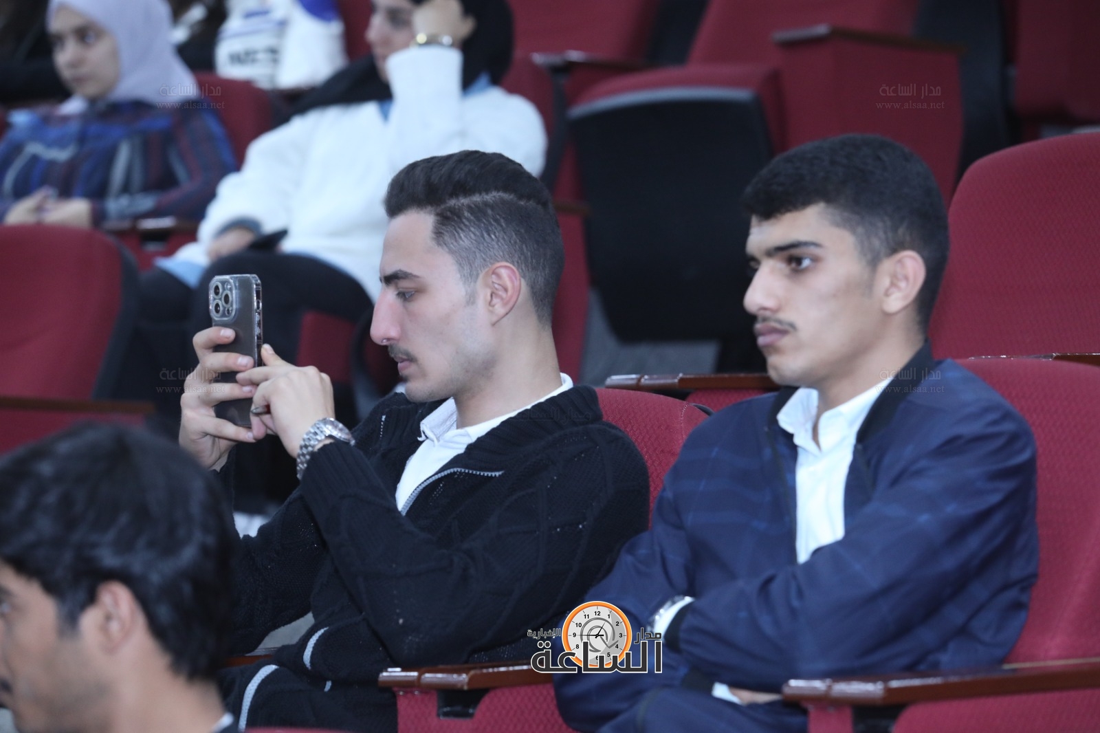 Madar Al-Saa Images 0.9067305098914651