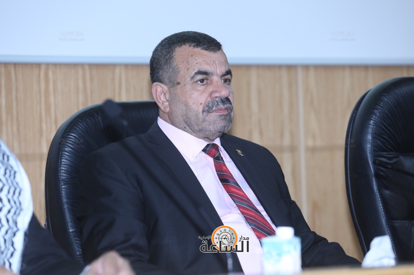 Madar Al-Saa Images 0.03213274508851516