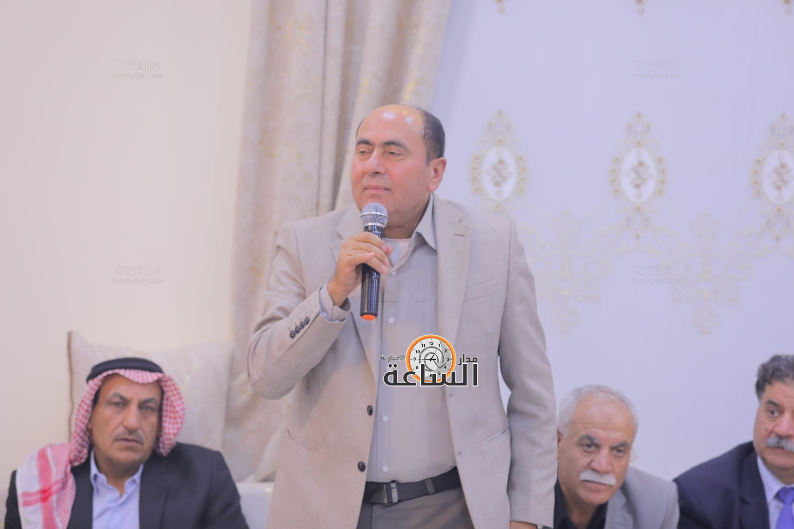 Madar Al-Saa Images 0.7347093123375377