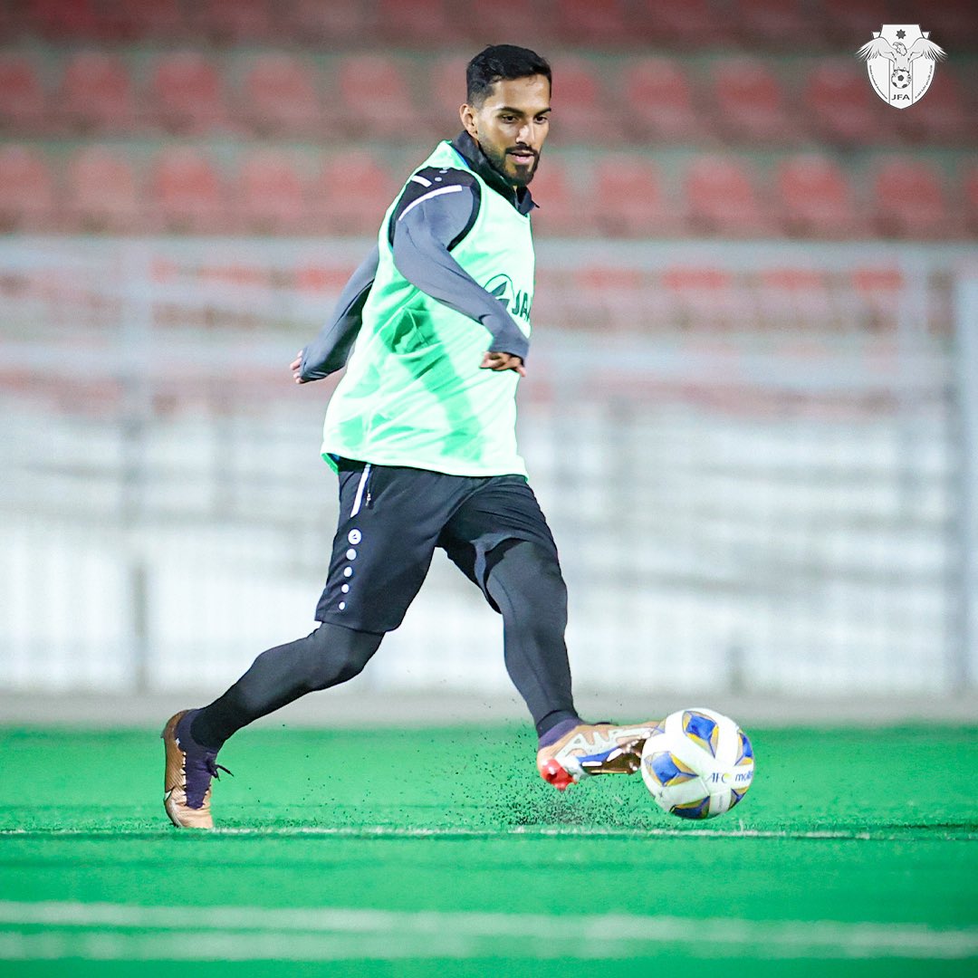 Madar Al-Saa Images 0.18037499235539145