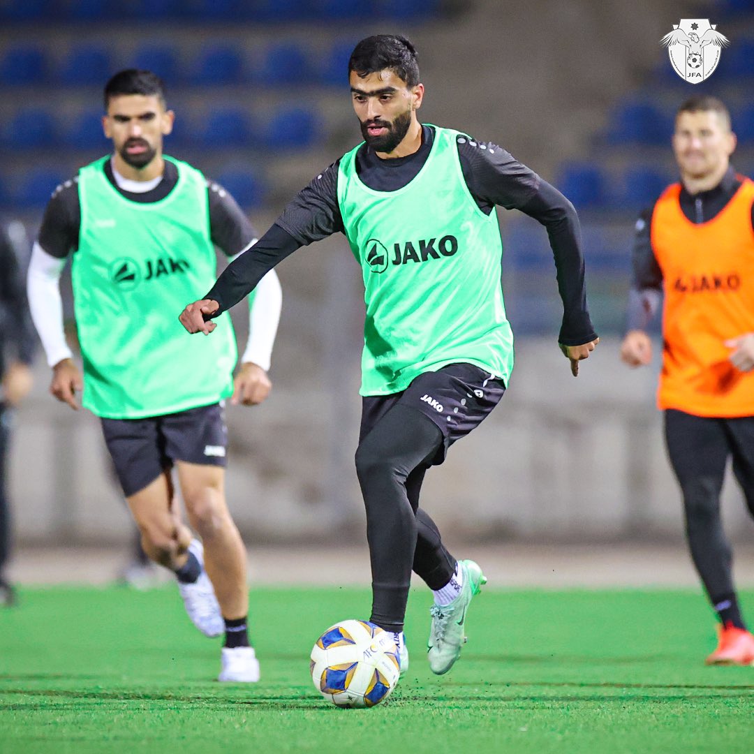 Madar Al-Saa Images 0.4486048052404241