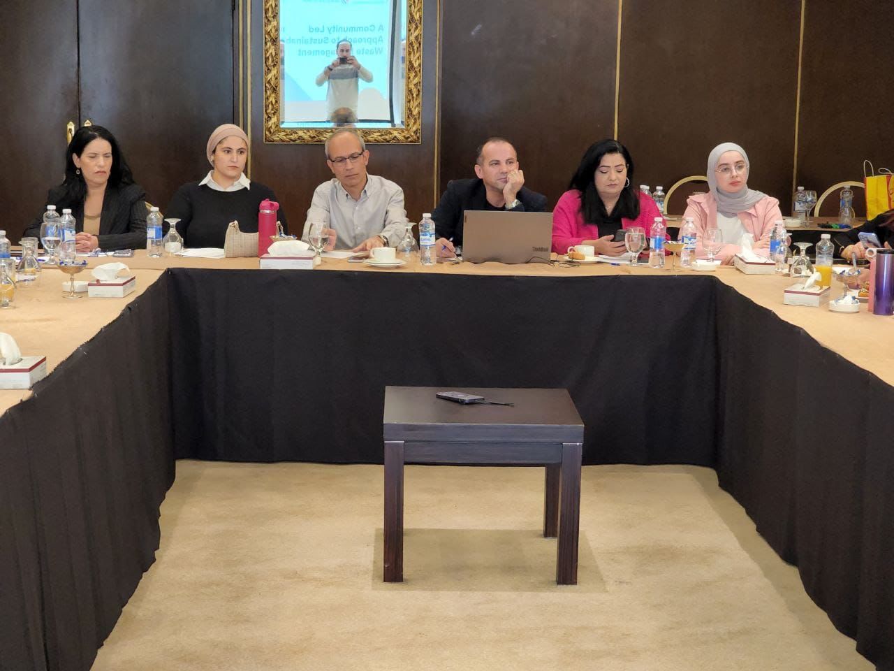 Madar Al-Saa Images 0.32028356917361966