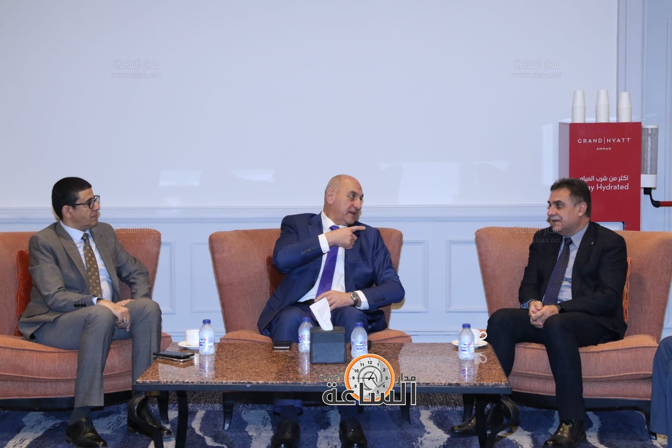 Madar Al-Saa Images 0.1430239357508265