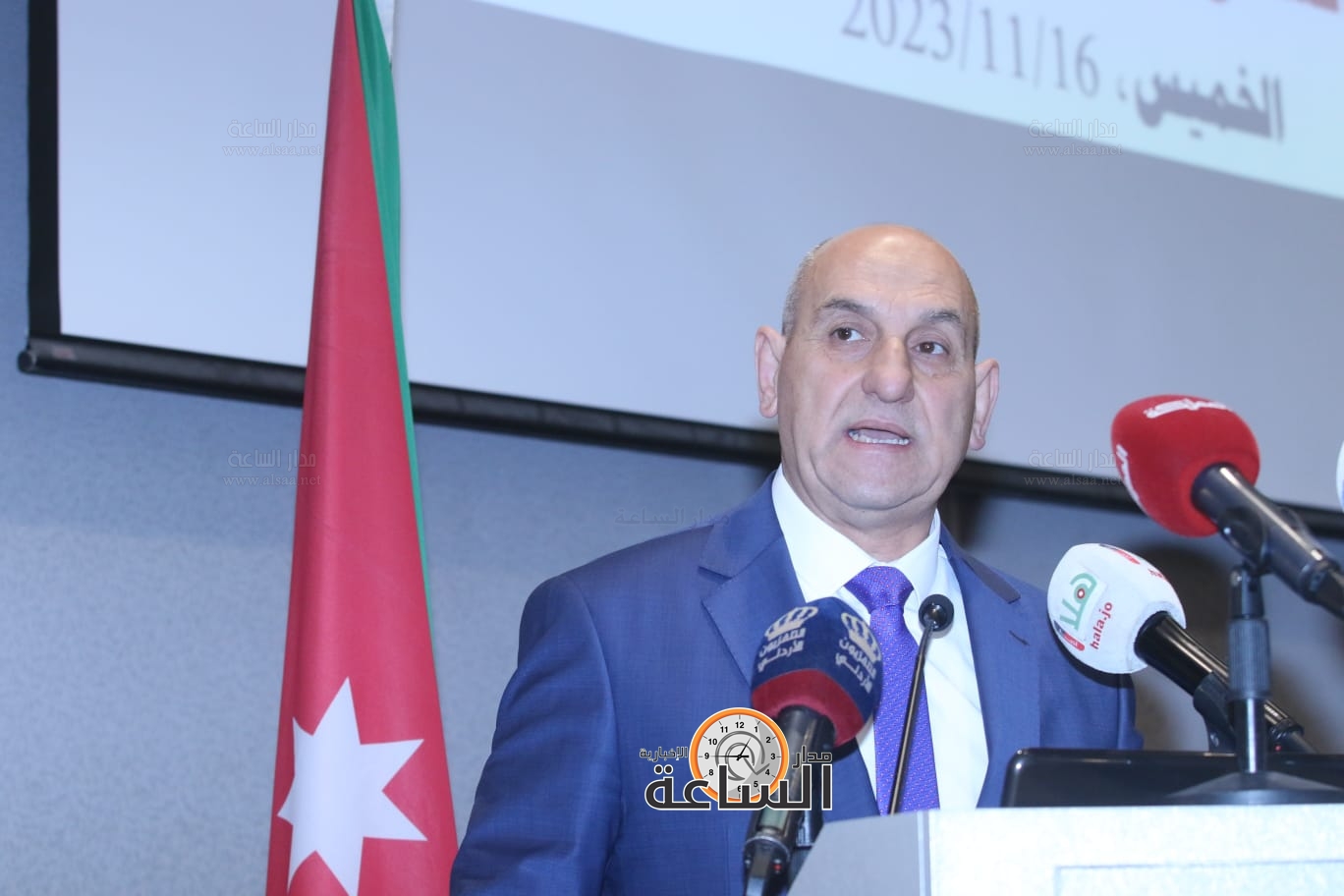 Madar Al-Saa Images 0.8649616654252512