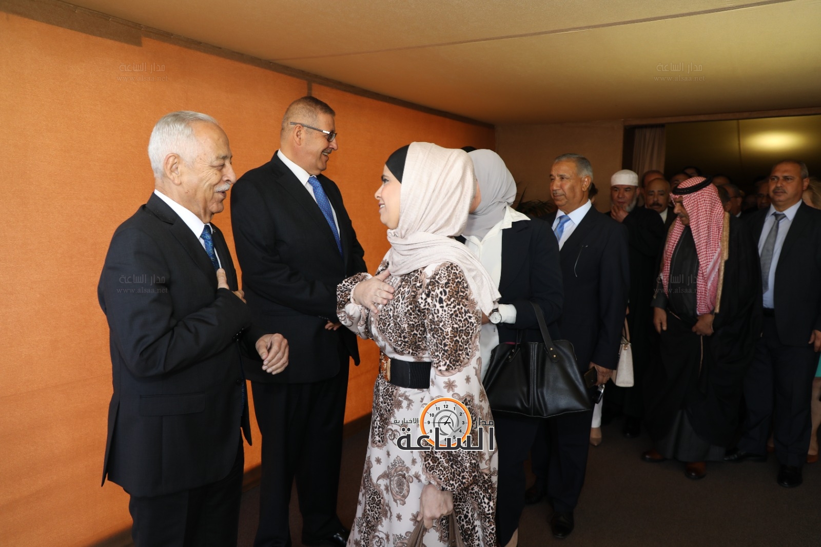 Madar Al-Saa Images 0.6200059239640674