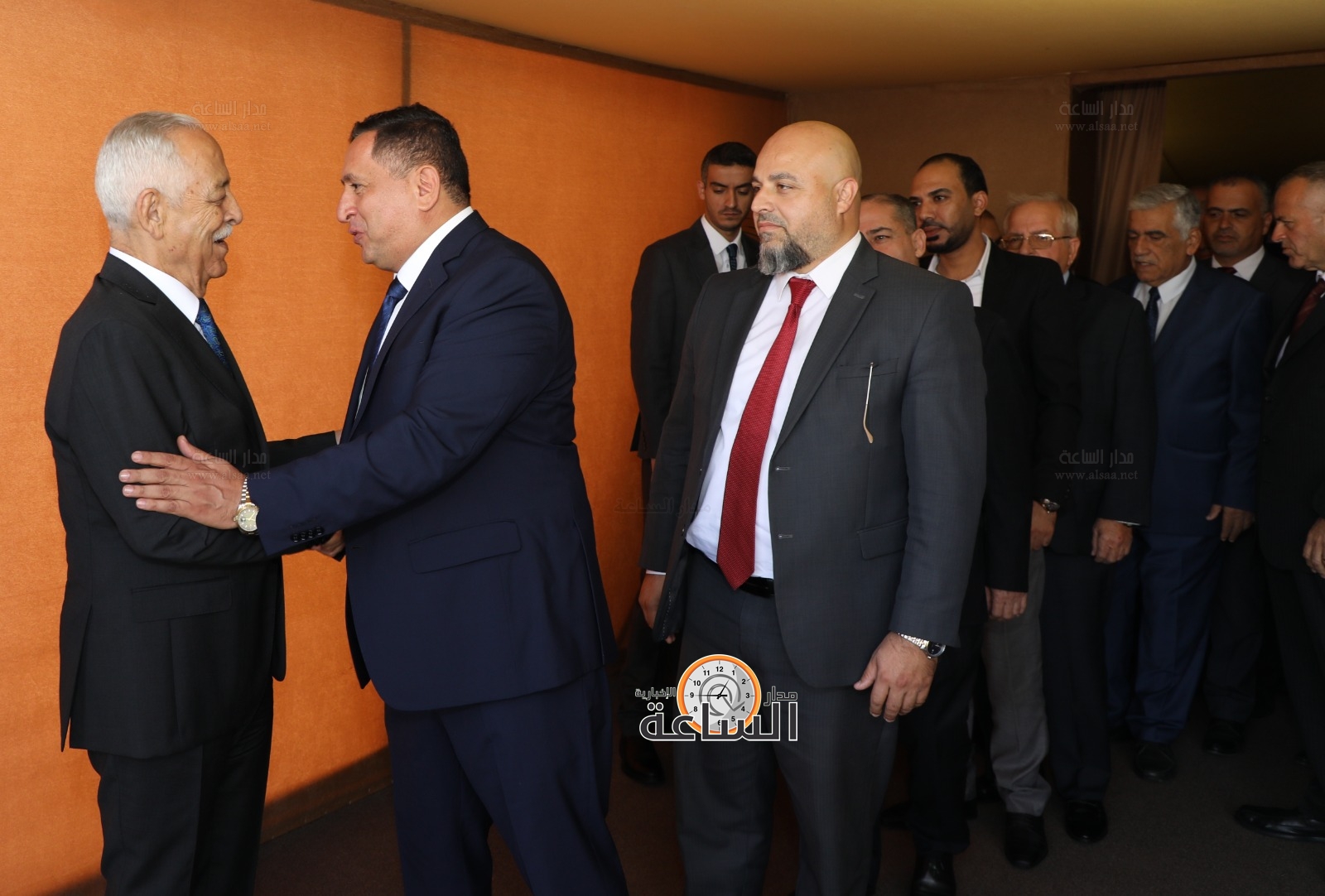 Madar Al-Saa Images 0.9573893359074022