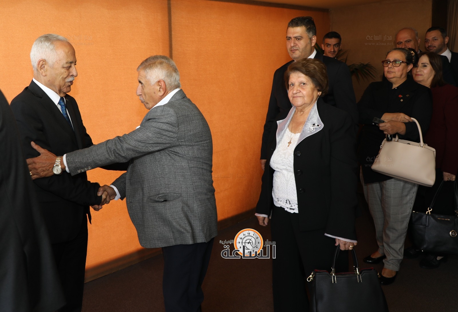 Madar Al-Saa Images 0.4934612807175043