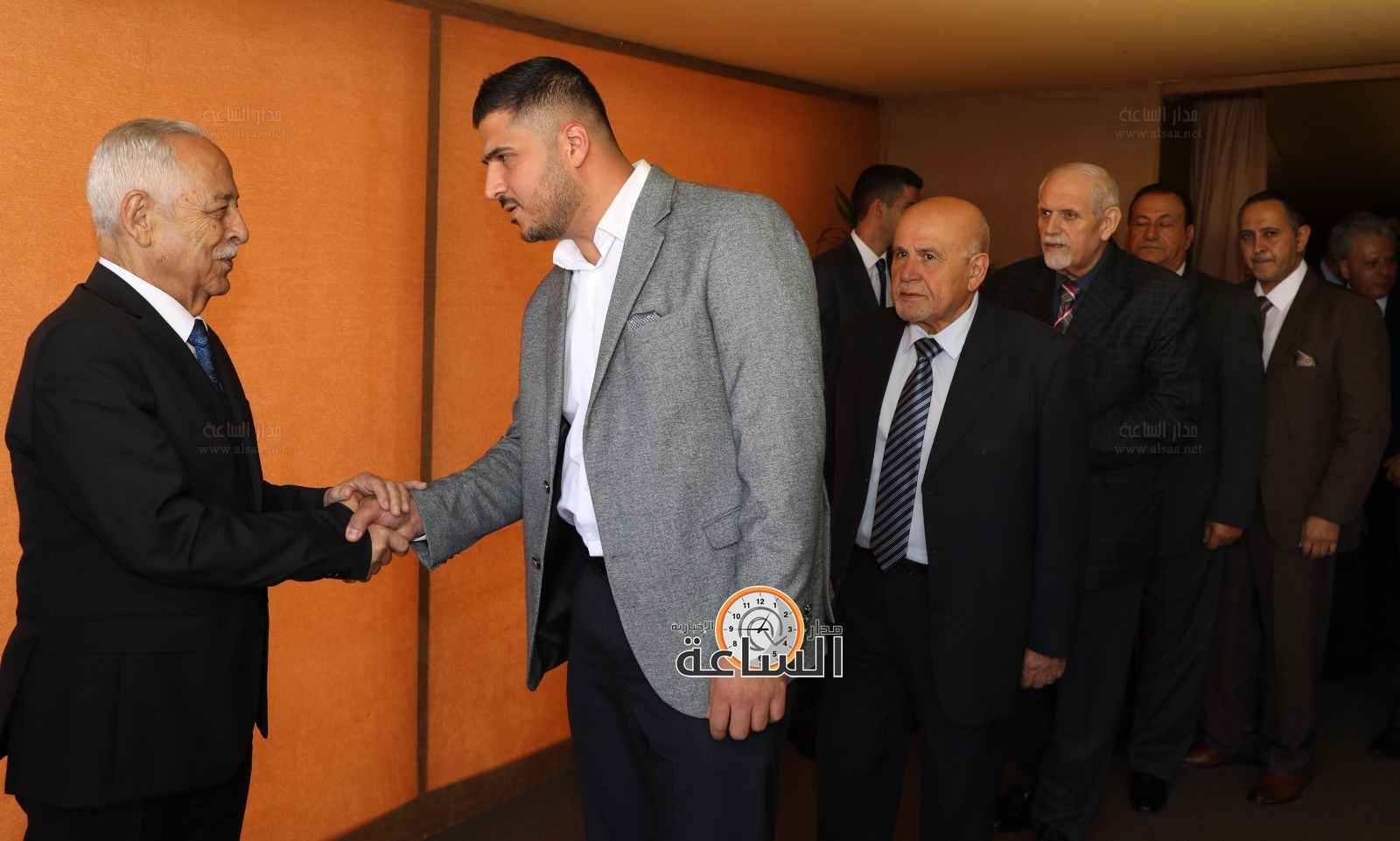 Madar Al-Saa Images 0.3570215668347787