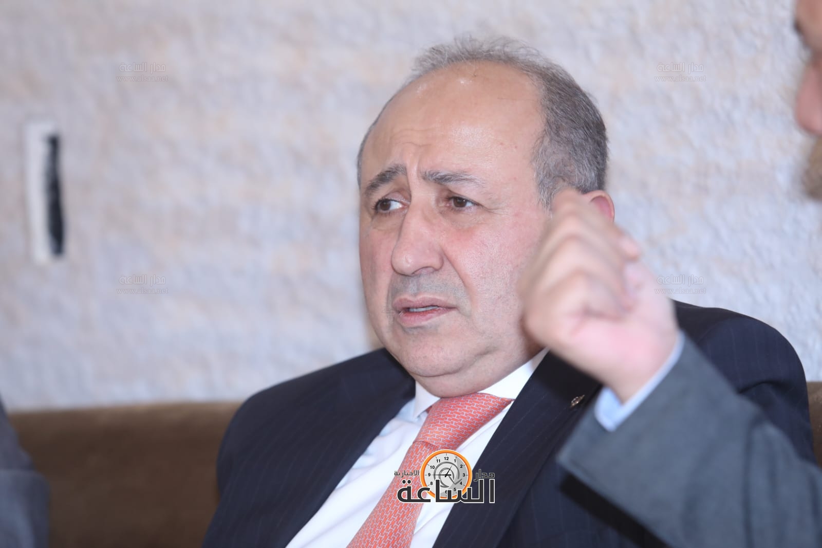 Madar Al-Saa Images 0.30571566377834514