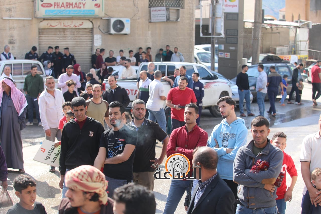 Madar Al-Saa Images 0.8001297735280699