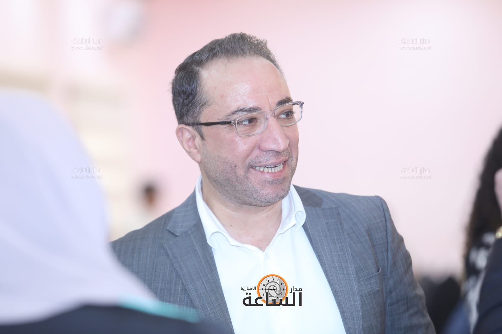 Madar Al-Saa Images 0.11705333565272169