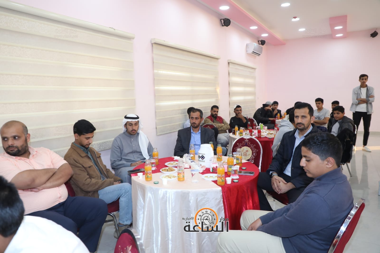 Madar Al-Saa Images 0.729583562204086