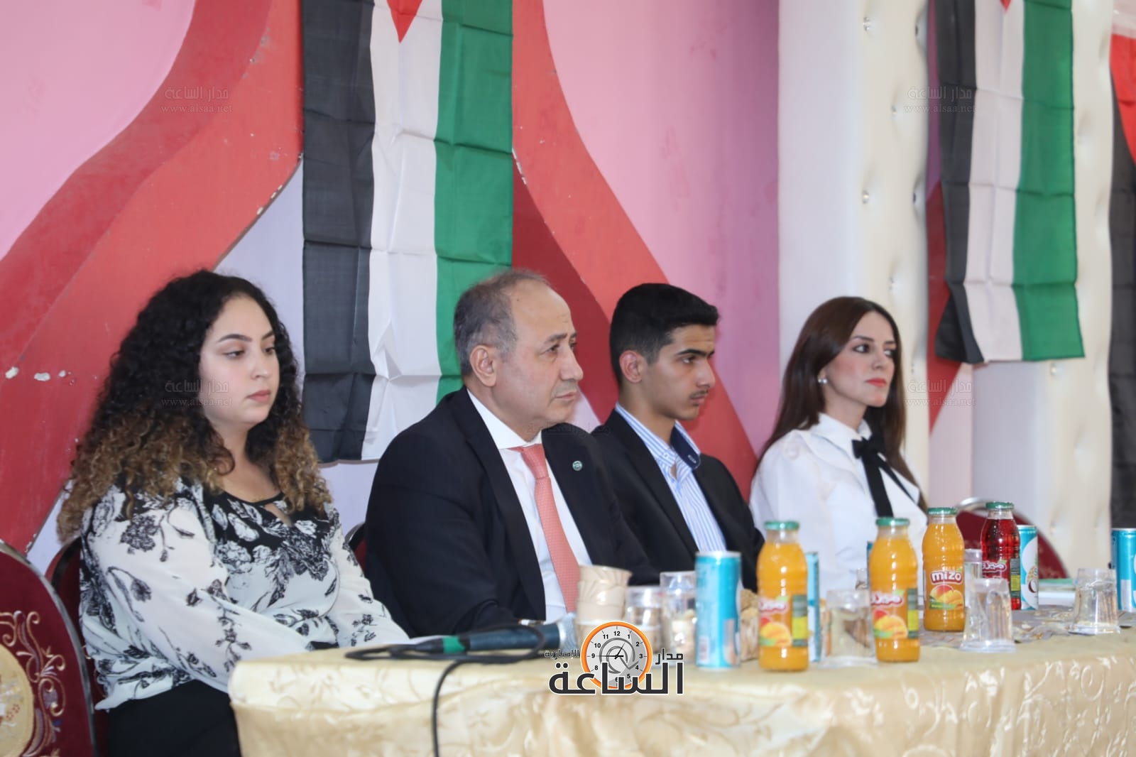 Madar Al-Saa Images 0.9106268862500175