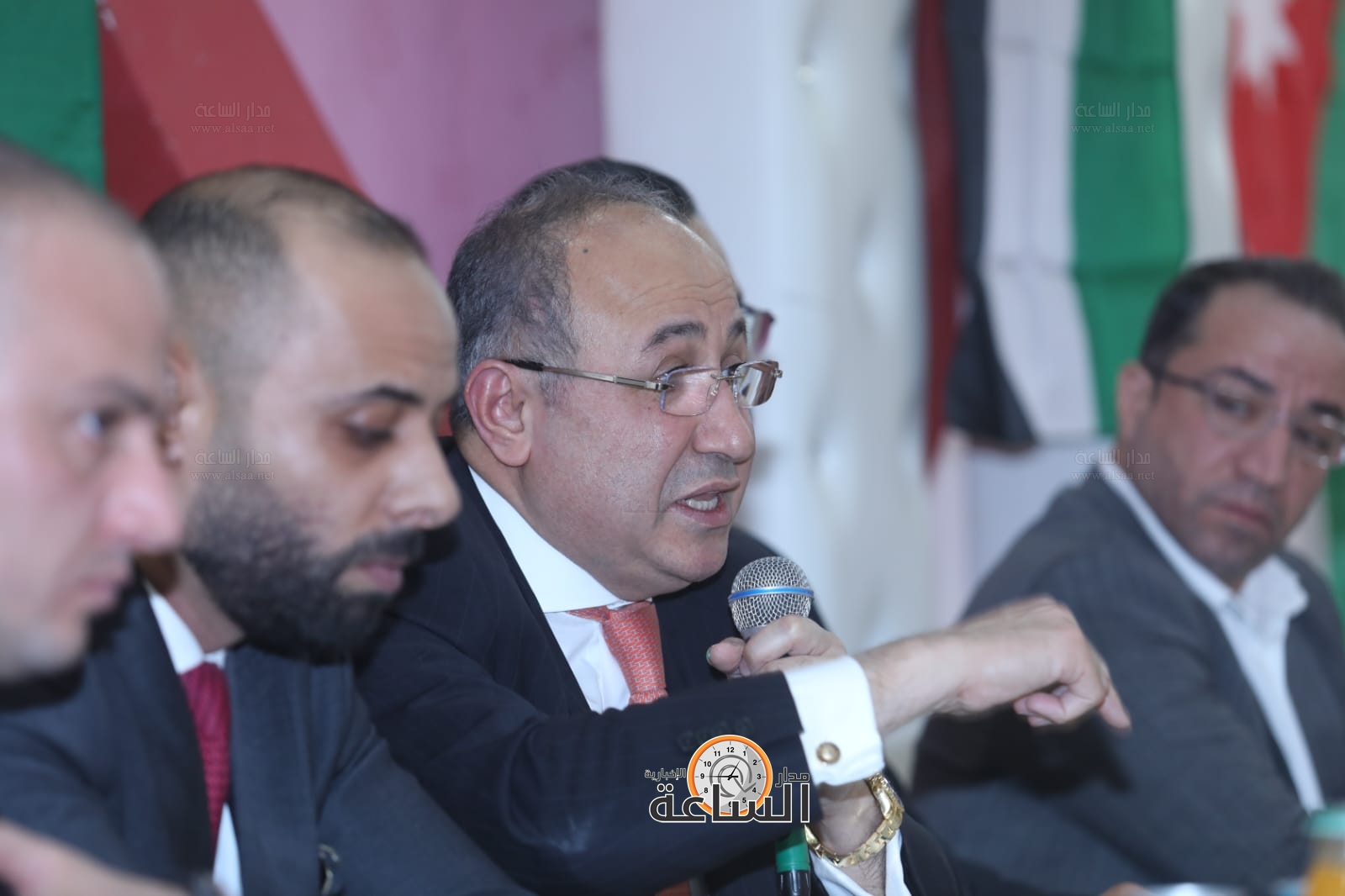 Madar Al-Saa Images 0.699203755993699