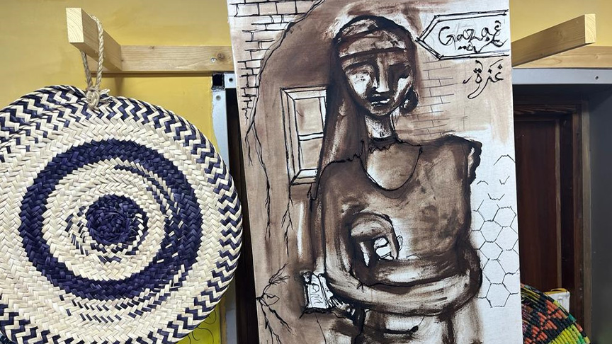 Madar Al-Saa Images 0.0219384763067636