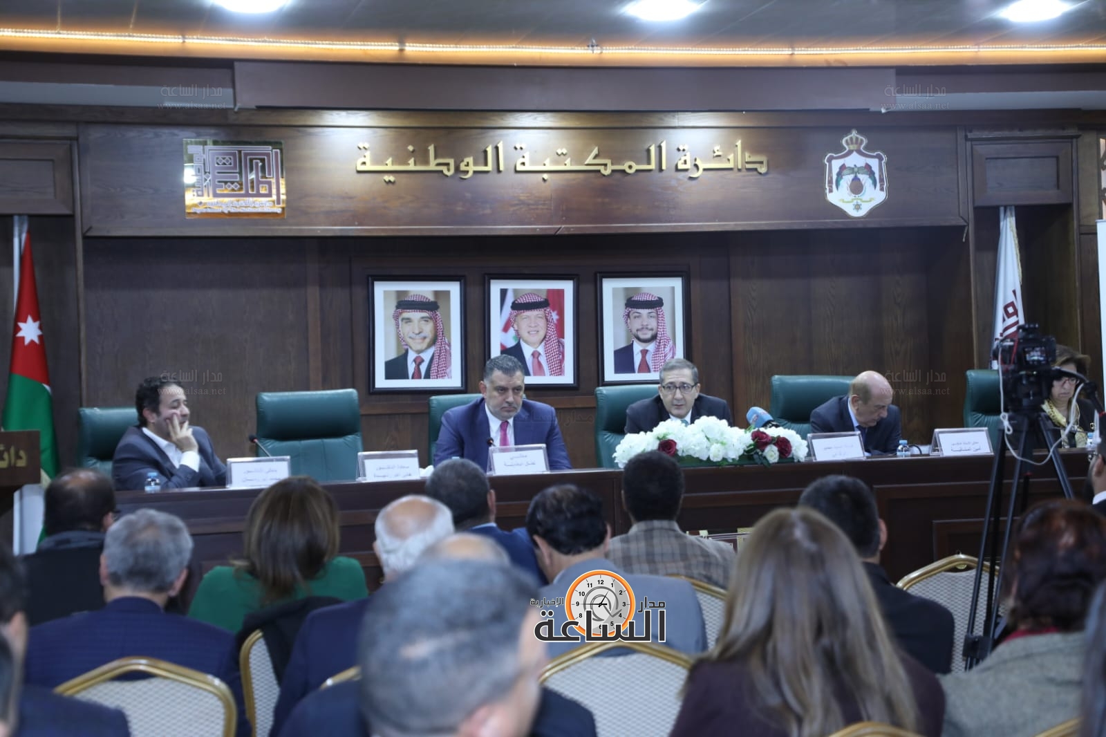 Madar Al-Saa Images 0.33675127708981223