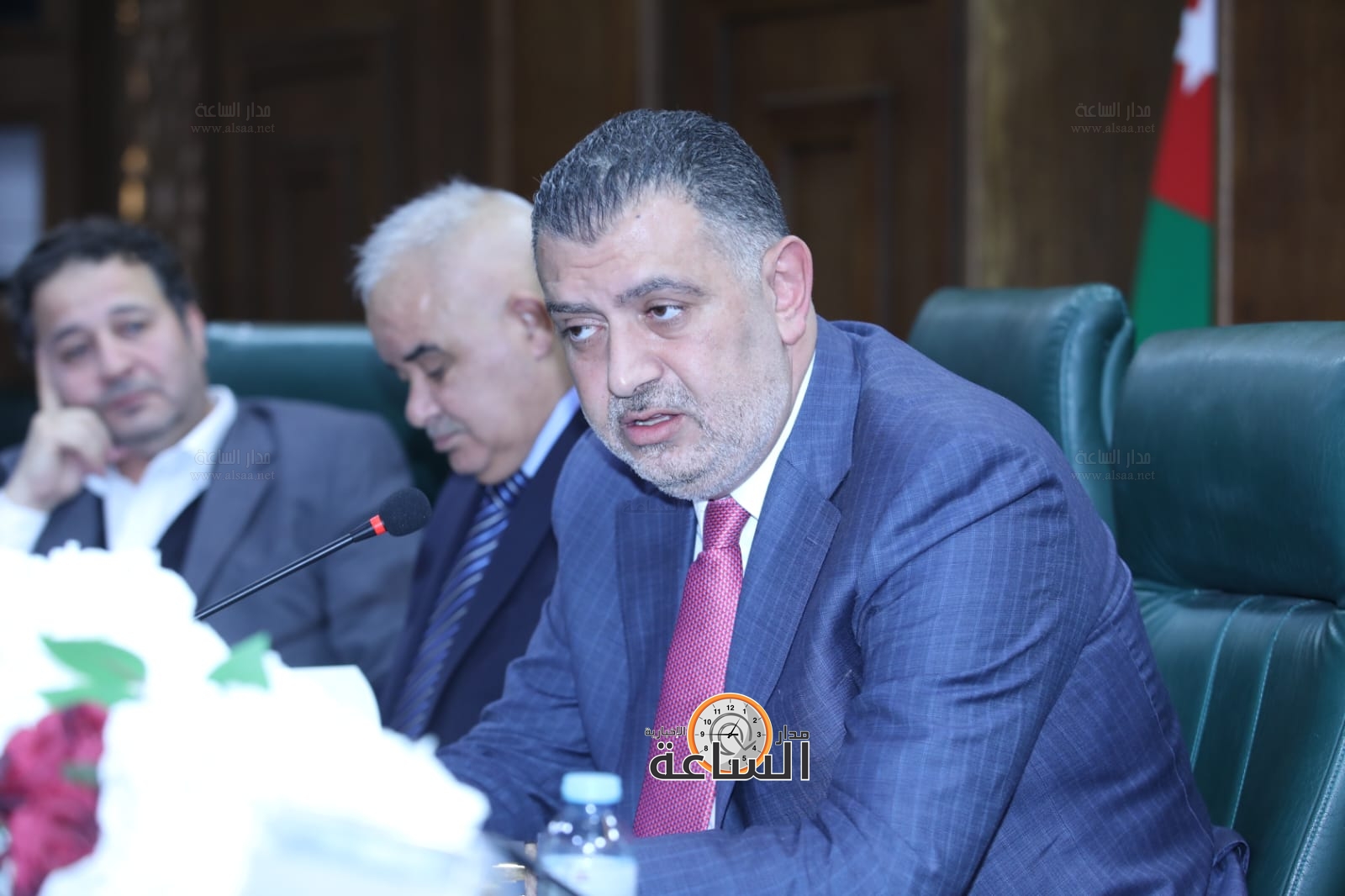 Madar Al-Saa Images 0.011924025049626863