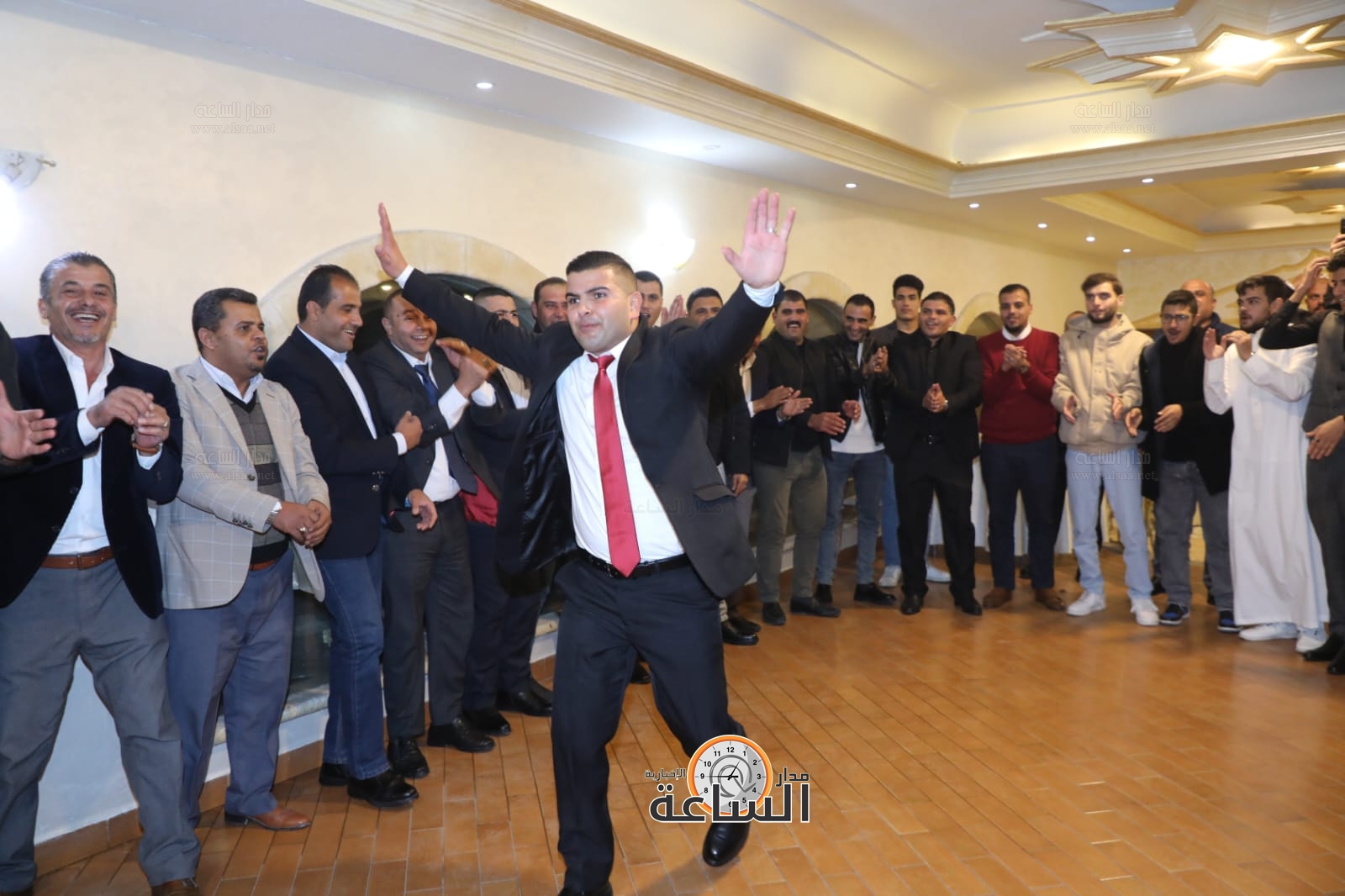 Madar Al-Saa Images 0.48796736781596417