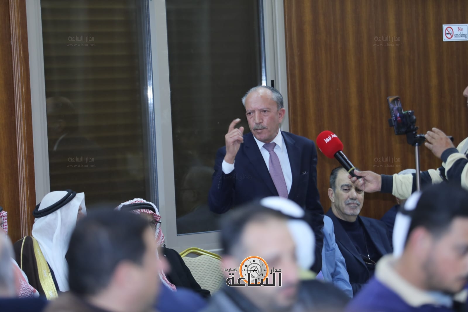 Madar Al-Saa Images 0.9407916793500621