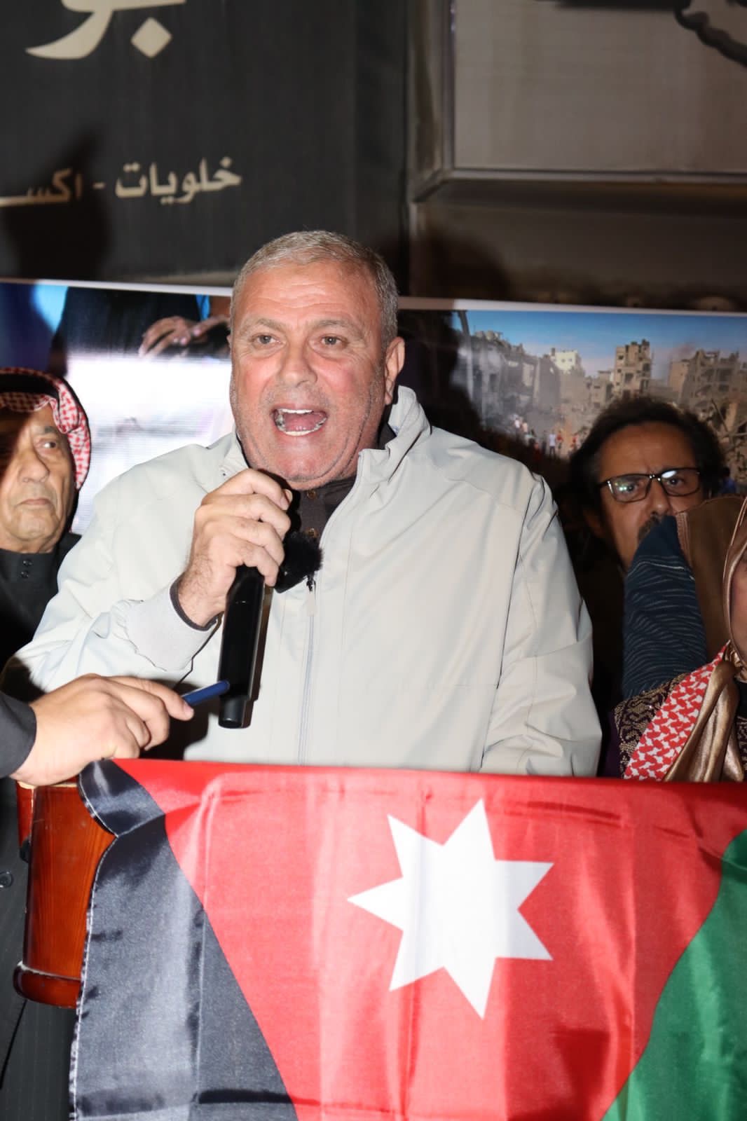 Madar Al-Saa Images 0.5645322970750555