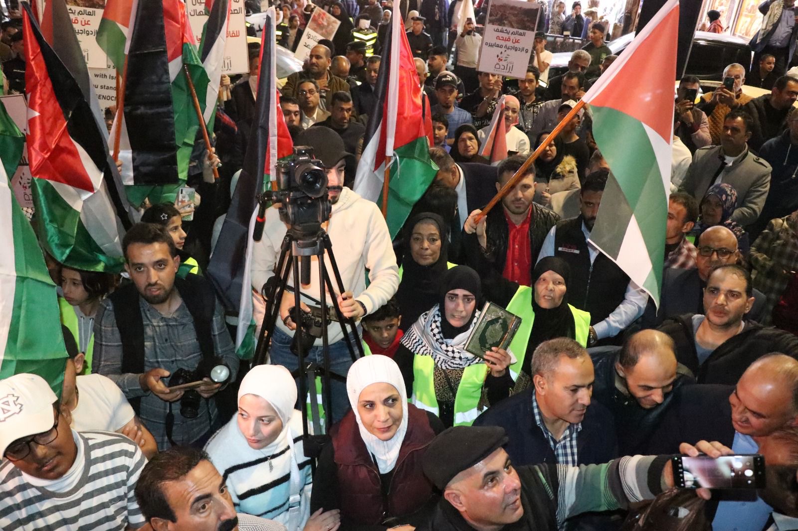 Madar Al-Saa Images 0.9069438201805712