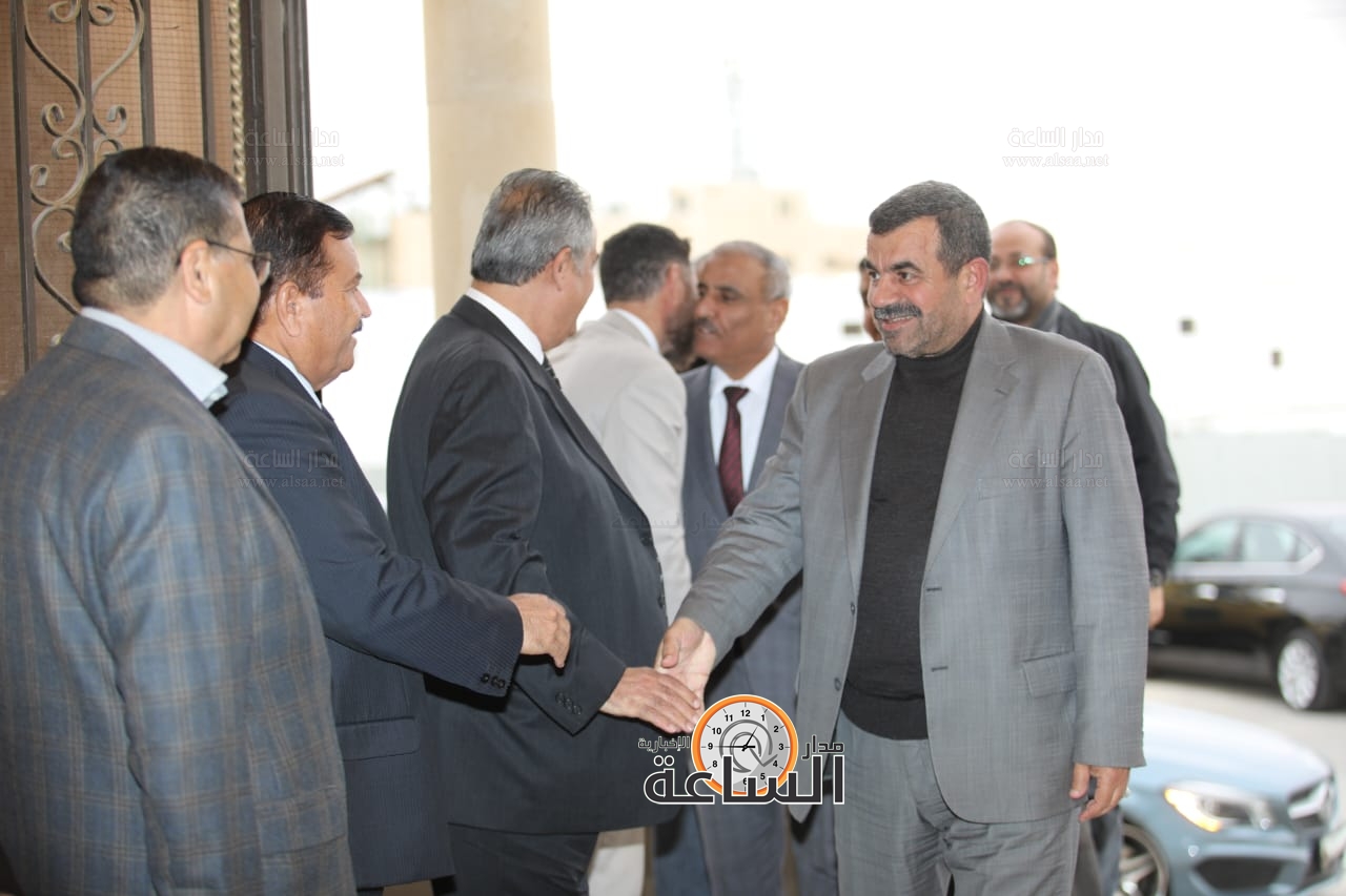 Madar Al-Saa Images 0.8368789612246856